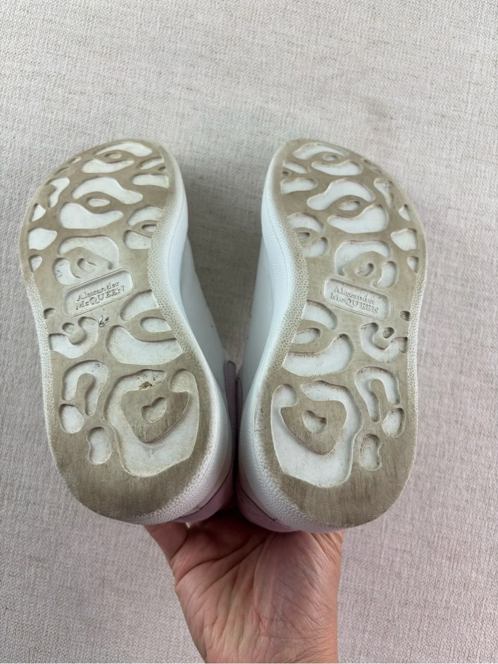 Alexander McQueen girl’s 1.5 White Leather Sneakers with Lavender Heel Tab